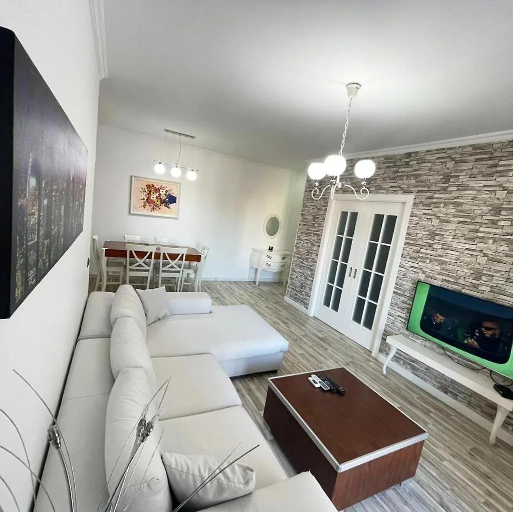 Tirana Center Apartment 0*,